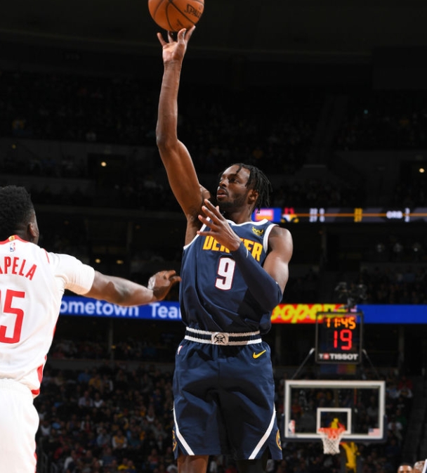 激战即将打响！休斯顿火箭VS丹佛掘金NBA球星的对决成就经历