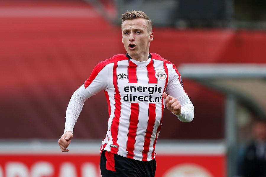 歐冠烽火中，PSV埃因霍溫的逆襲征途